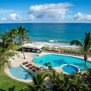 Seawinds - Beachfront Getaway Apartment